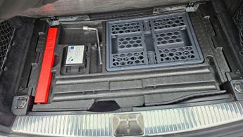 Mercedes-Benz C Class 1.6 C180K BlueEfficiency Sport Auto Euro 4 5dr