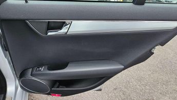 Mercedes-Benz C Class 1.6 C180K BlueEfficiency Sport Auto Euro 4 5dr