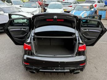 Audi RS3 2.5 TFSI S Tronic quattro Euro 6 (s/s) 4dr