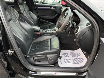 Audi RS3 2.5 TFSI S Tronic quattro Euro 6 (s/s) 4dr