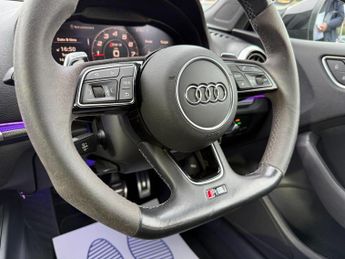 Audi RS3 2.5 TFSI S Tronic quattro Euro 6 (s/s) 4dr