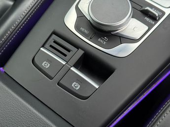 Audi RS3 2.5 TFSI S Tronic quattro Euro 6 (s/s) 4dr