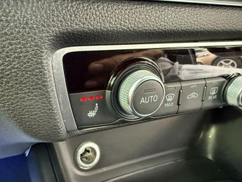 Audi RS3 2.5 TFSI S Tronic quattro Euro 6 (s/s) 4dr