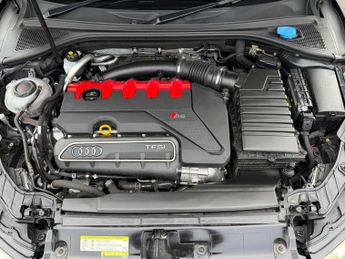 Audi RS3 2.5 TFSI S Tronic quattro Euro 6 (s/s) 4dr