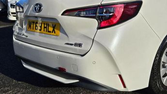 Toyota Corolla 1.8 VVT-h Design Touring Sports 5dr Petrol Hybrid CVT Euro 6 (s/