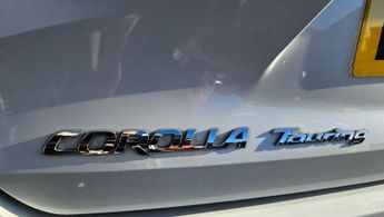Toyota Corolla 1.8 VVT-h Design Touring Sports 5dr Petrol Hybrid CVT Euro 6 (s/
