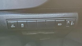 Toyota Corolla 1.8 VVT-h Design Touring Sports 5dr Petrol Hybrid CVT Euro 6 (s/