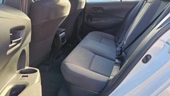 Toyota Corolla 1.8 VVT-h Design Touring Sports 5dr Petrol Hybrid CVT Euro 6 (s/