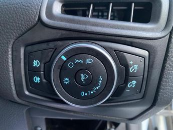 Ford Focus 1.0T EcoBoost ST-Line Auto Euro 6 (s/s) 5dr
