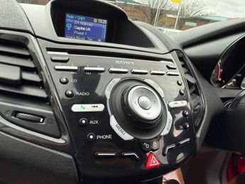 Ford Fiesta 1.6 Titanium Powershift Euro 5 5dr