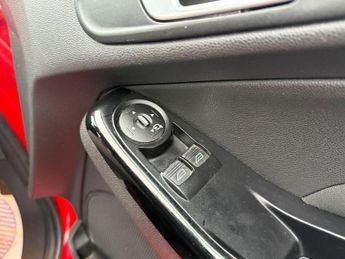 Ford Fiesta 1.6 Titanium Powershift Euro 5 5dr