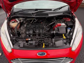 Ford Fiesta 1.6 Titanium Powershift Euro 5 5dr
