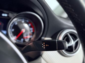 Mercedes-Benz A Class 2.1 A200d Sport (Premium) 7G-DCT Euro 6 (s/s) 5dr