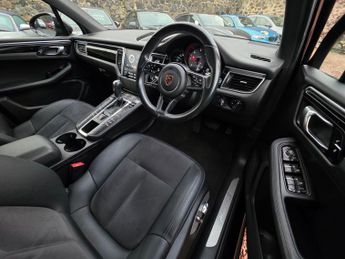 Porsche Macan 3.0 TD V6 S SUV 5dr Diesel PDK 4WD Euro 6 (s/s) (258 ps)