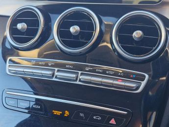 Mercedes-Benz C Class 2.0 C220d Sport (Premium) Estate 5dr Diesel G-Tronic+ Euro 6 (s/
