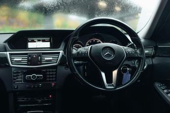 Mercedes-Benz E Class 2.1 E220 CDI BlueEfficiency Avantgarde Estate 5dr Diesel G-Troni