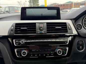 BMW 320 2.0 320i M Sport Saloon 4dr Petrol Auto xDrive Euro 6 (s/s) (184