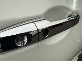 Honda Odyssey Honda Odyssey ABSOLUTE 2LT PETROL HYBRID 7 SEATS