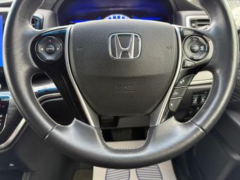 Honda Odyssey Honda Odyssey ABSOLUTE 2LT PETROL HYBRID 7 SEATS