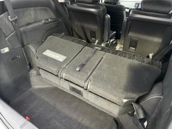 Honda Odyssey Honda Odyssey ABSOLUTE 2LT PETROL HYBRID 7 SEATS