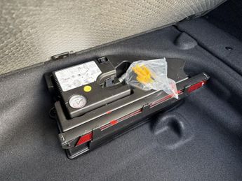 Mercedes-Benz B Class 1.6 B180 BlueEfficiency Sport MPV 5dr Petrol 7G-DCT Euro 5 (s/s)