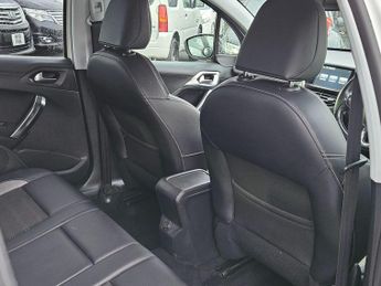 Peugeot 2008 1.2 e-VTi PureTech Allure EGC Euro 5 (s/s) 5dr