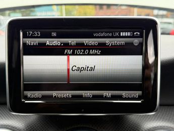 Mercedes-Benz A 200 Mercedes-Benz A Class 1.6 A200 BlueEfficiency Sport 7G-DCT Euro 