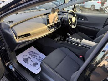 Toyota Prius Toyota Prius 2.0 Petrol Hybrid CVT SELF CHARGING 5dr