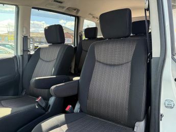 Nissan Serena Nissan Serena HIGHWAY STAR S-HYBRID 2.0 5dr 8 SEATS