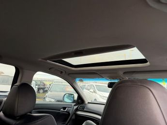 Honda Accord Honda Accord 2.4 i-VTEC EX Tourer Auto Euro 5 5dr