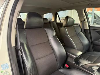 Honda Accord Honda Accord 2.4 i-VTEC EX Tourer Auto Euro 5 5dr