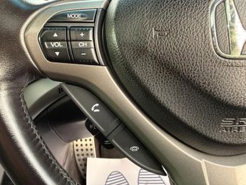 Honda Accord Honda Accord 2.4 i-VTEC EX Tourer Auto Euro 5 5dr