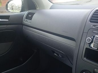 Volkswagen Golf 2.0 SDI S Hatchback 5dr Diesel Manual (143 g/km, 74 bhp)