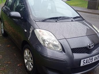 Toyota Yaris 1.33 Dual VVT-i TR Hatchback 5dr Petrol Manual Euro 4 (s/s) (101