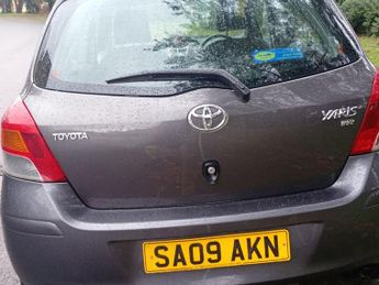 Toyota Yaris 1.33 Dual VVT-i TR Hatchback 5dr Petrol Manual Euro 4 (s/s) (101