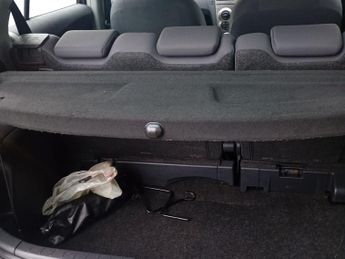 Toyota Yaris 1.33 Dual VVT-i TR Hatchback 5dr Petrol Manual Euro 4 (s/s) (101