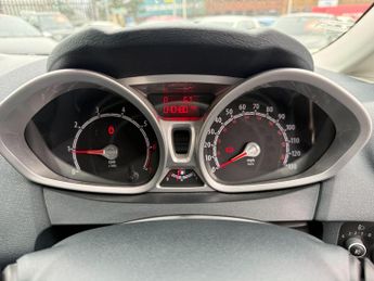 Ford Fiesta 1.4 Titanium 5dr