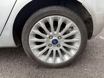 Ford Fiesta 1.4 Titanium 5dr