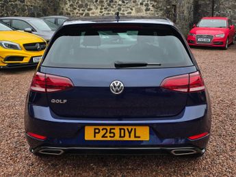 Volkswagen Golf 2.0 TDI R-Line Hatchback 5dr Diesel DSG Euro 6 (s/s) (150 ps)