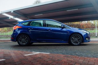 Ford Focus 1.5T EcoBoost ST-Line Hatchback 5dr Petrol Auto Euro 6 (s/s) (15