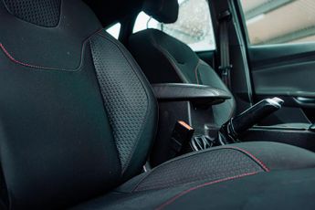 Ford Focus 1.5T EcoBoost ST-Line Hatchback 5dr Petrol Auto Euro 6 (s/s) (15