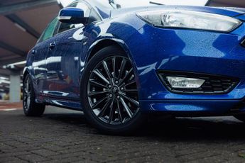 Ford Focus 1.5T EcoBoost ST-Line Hatchback 5dr Petrol Auto Euro 6 (s/s) (15