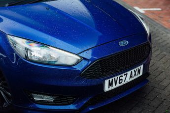 Ford Focus 1.5T EcoBoost ST-Line Hatchback 5dr Petrol Auto Euro 6 (s/s) (15