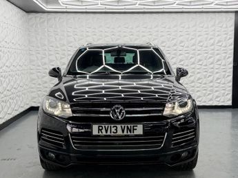 Volkswagen Touareg 3.0 TDI V6 BlueMotion Tech R-Line Tiptronic 4WD Euro 5 (s/s) 5dr