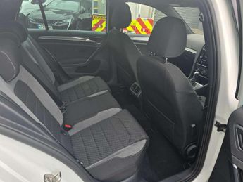 Volkswagen Golf 1.5 TSI EVO 150 R-Line 5dr DSG