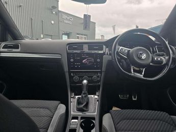 Volkswagen Golf 1.5 TSI EVO 150 R-Line 5dr DSG