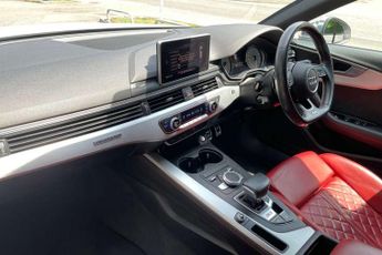 Audi A4 S4 Quattro 5dr Tip Tronic
