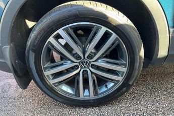 Volkswagen Tiguan 2.0 TSI 4Motion Elegance 5dr DSG