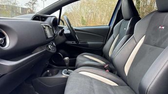 Toyota Yaris 1.5 Hybrid GR-Sport 5dr CVT