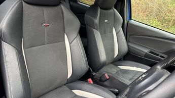 Toyota Yaris 1.5 Hybrid GR-Sport 5dr CVT